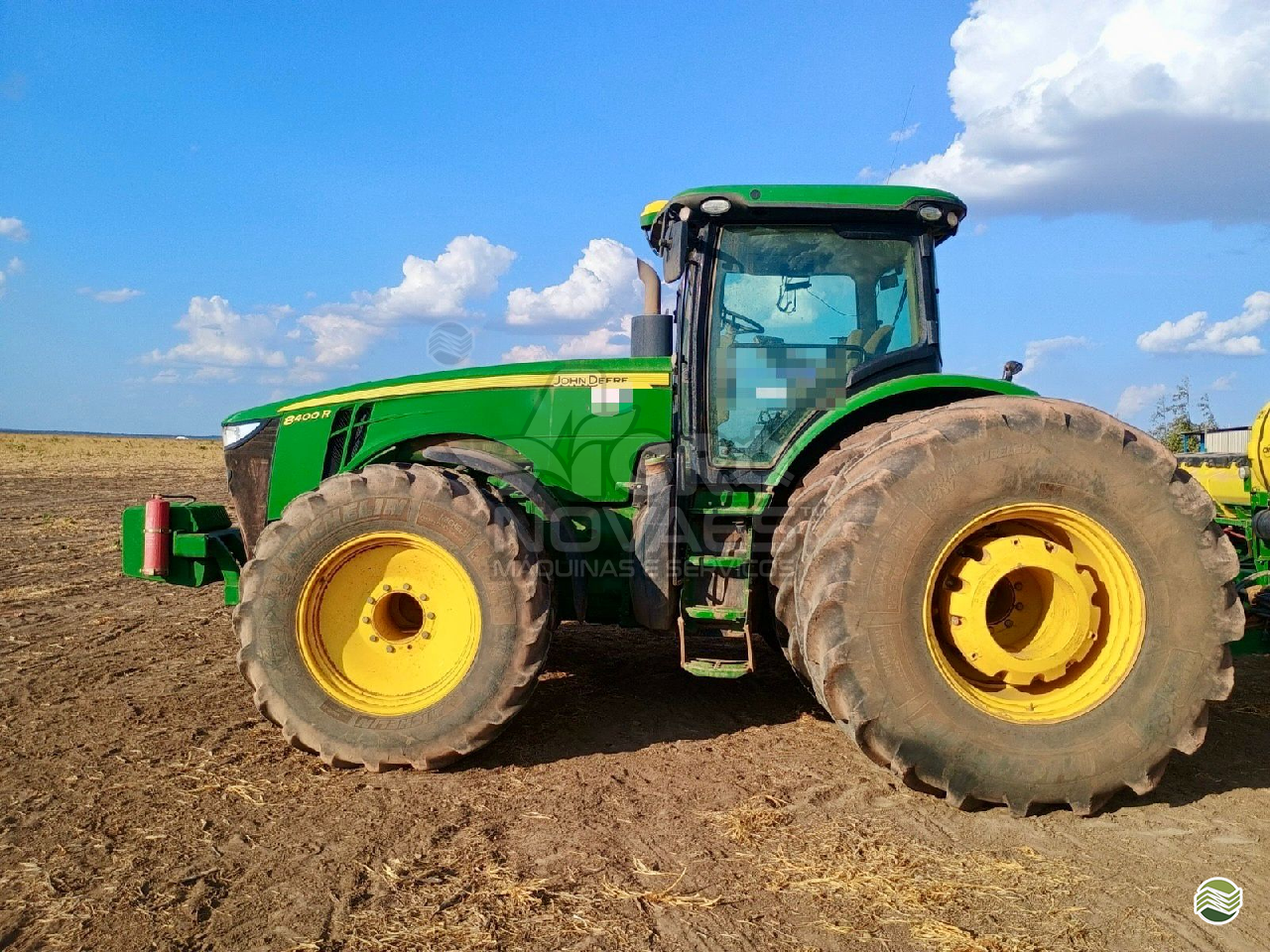 TRATOR JOHN DEERE JOHN DEERE 8400R Tração 4x4 Agro Novaes Máquinas Agrícolas FERNANDOPOLIS SÃO PAULO SP